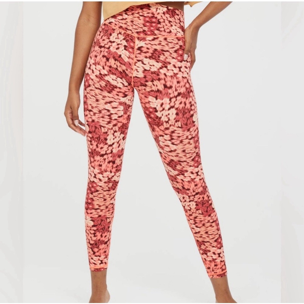 Aerie Offline Real Me Xtra Hold Hi-Rise 7/8 Leggings Womens Size Small NWT $65